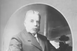 Братя Теодорови участват близо 40 г. в управлението на България