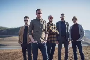 5 истории на група Jin Monic