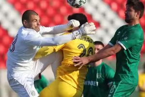 "Левски" победи и уволни треньора на "Ботев" (Вр)