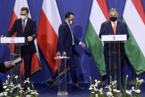 Унгарският премиер Виктор Орбан обедини сили с полския премиер Матеуш Моравецки