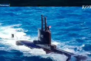 Индонезия издирва подводница с 53-ма моряци на борда