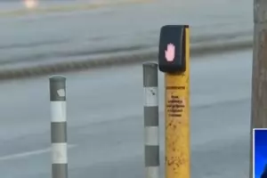 София сменя златните бутони по светофарите със сензори