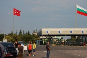 От 1 юни влизащите в Турция пътници ще могат да си правят