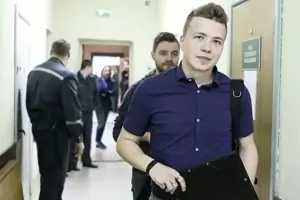 Беларус пусна видео на Протасевич от следствения изолатор