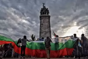 Нова група поиска демонтаж на паметника на Съветската армия
