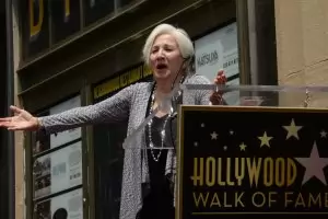 Почина носителката на "Оскар" Олимпия Дукакис