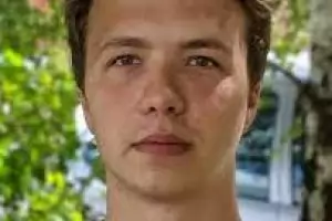 Лукашенко принуди самолет да
кацне в Минск заради опозиционер