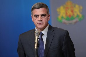 Очакванията за служебния кабинет се сбъднаха Премиер стана Стефан Янев Указът