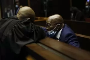 Бившият президент на ЮАР се изправя пред съда за корупция