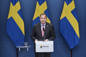 Премиерът на Швеция Стефан Льовен подаде оставка пред председателя на