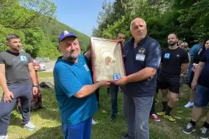 Борисов разказа 1001 приказки за служебния кабинет