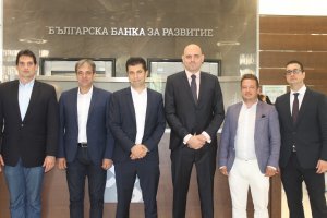 Министърът на икономиката Кирил Петков представи пред работещите в Българската