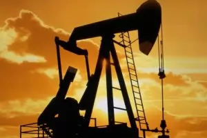 Петролът надмина 75 долара за барел за пръв път от 2 години