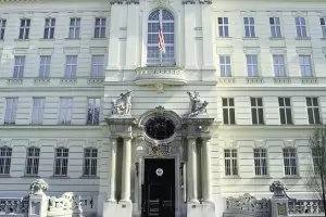 САЩ разследват нови мистериозни заболявания на дипломати - във Виена