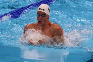 Епитропов влезе с национален рекорд на олимпийски 1/2-финал