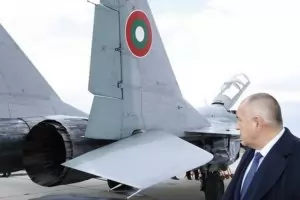 Служебният кабинет громи черни кутии и шапки невидимки