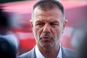 Стойчо Младенов: Който не ми помага, поне да не пречи