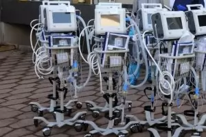 Кьовеши поема китайските маски и респиратори на Борисов