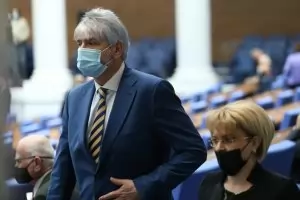 Прокуратурата образува дело за милионите на депутата Лъчезар Иванов
