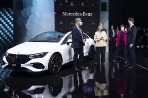 Mercedes разкри електрическото си бъдеще