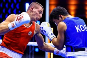 Дебютантът Кристиян Николов постигна втора победа на световното първенство по бокс