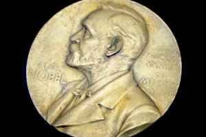Кралската шведска академия на науките която присъжда Нобеловите награди изключи
