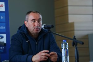 Треньорът на Левски Станимир Стоилов е доволен от представянето на