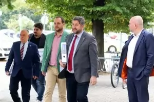 Възможно е ДБ да не предложи министри в кабинета на ПП