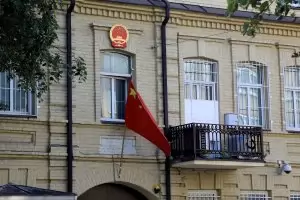 Китай понижава дипломатическите си връзки с Литва