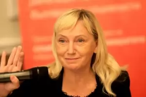 Елена Йончева: И в БСП има наказан 
по "Магнитски", но не ми пречи