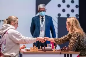 Стефанова завърши 11-а на световното по блиц шахмат