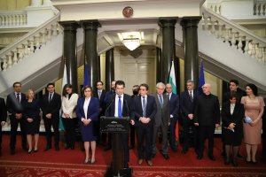 Новото правителство на България е заредено със свръхочаквания Нямаше как