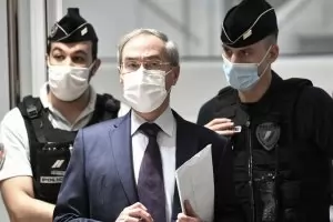 Бивш вътрешен министър влезе в затвора