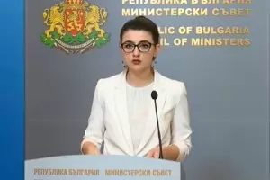 Кирил Петков даде 40 дни на администрацията за зеления сертификат