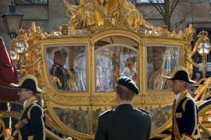 В специално телевизионно обръщение кралят на Нидерландия Вилем Александър обяви че кралското семейство