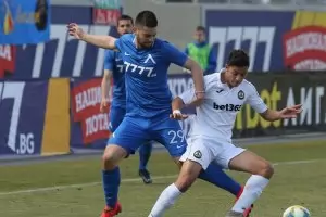 Цел №1 на "Левски" вече е с отбора в Турция