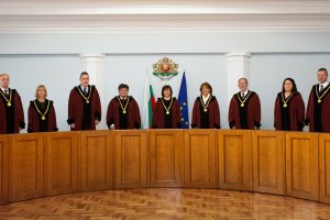 Конституционният съд отмени решение на парламента от април т г