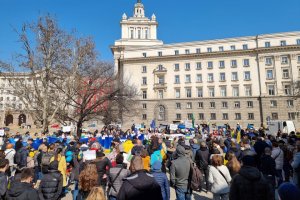 Протести на българи и украинци срещу нахлуването на руската армия