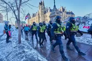 Шефът на полицията в Отава подаде оставка заради протестите