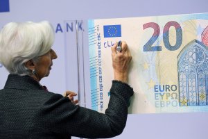 Ако когато цифровото евро бъде въведено то ще допълни парите в