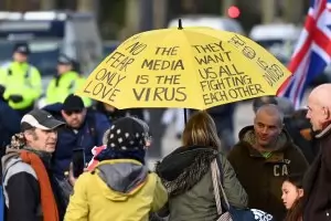 „Форд“ и „Тойота“ спряха работа в Канада заради протестите