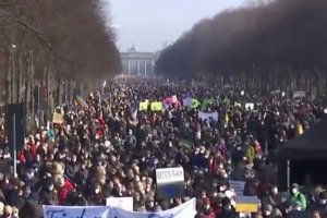 И днес има масови протести срещу войната която Русия започна