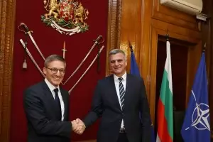 Пратеник на САЩ разговаря с български министри за Украйна