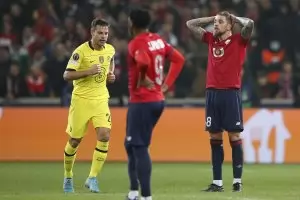 Запорираният "Челси" продължи с класа напред в ШЛ