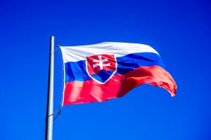 Словакия изгони трима руски дипломати съобщава агенция РИА Новости Руските