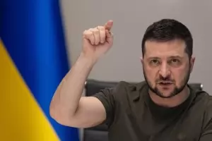 Зеленски удължи военното положение с още 90 дни
