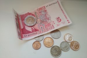 Инфлацията изяде спестяванията на 27 от българите показват данните на