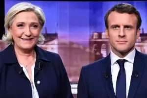 Ден преди изборите във Франция преднината на Макрон е само 1%