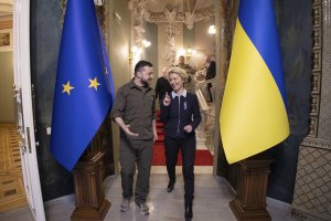 Европейският съюз предложи ускорено приемане на Украйна като пълноправен член