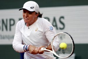 Световната №1 в женския тенис Ига Швьонтек беше опряна до